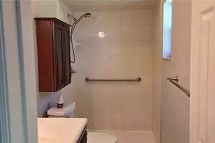 16518 Silverhill Dr, Tampa, FL 33624 - Photo 14