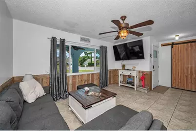 505 Whispering Oak Drive, Tarpon Springs, FL 34689 - Photo 8