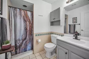 505 Whispering Oak Dr, Tarpon Springs, FL 34689 - Photo 30