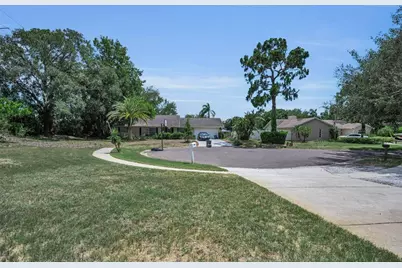 505 Whispering Oak Drive, Tarpon Springs, FL 34689 - Photo 4