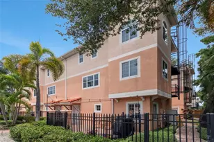 3025 W Grovewood Ct, Tampa, FL 33629 - Photo 38