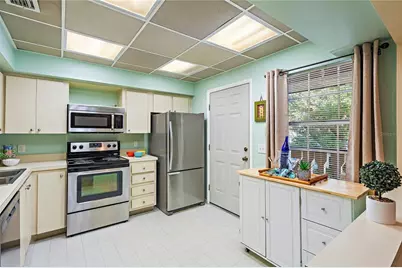 504 Cordova Green, Seminole, FL 33777 - Photo 8