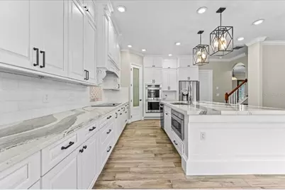 27335 Roseling Court, Wesley Chapel, FL 33544 - Photo 14