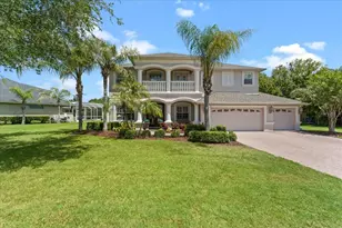 27335 Roseling Ct, Wesley Chapel, FL 33544 - Photo 2