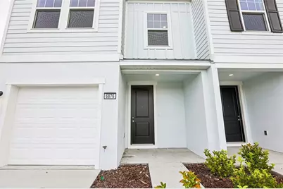 6876 Holcombe Down Drive, Zephyrhills, FL 33541 - Photo 4