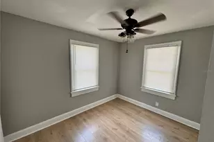 1847 19th St S, Saint Petersburg, FL 33712 - Photo 22