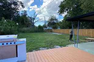 1847 19th St S, Saint Petersburg, FL 33712 - Photo 32