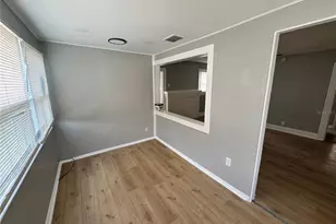 1847 19th St S, Saint Petersburg, FL 33712 - Photo 20