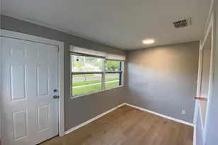 1847 19th St S, Saint Petersburg, FL 33712 - Photo 10