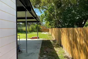1847 19th St S, Saint Petersburg, FL 33712 - Photo 6