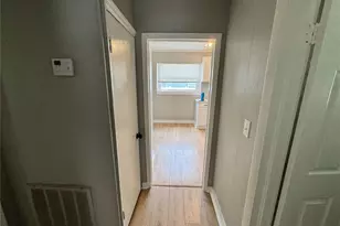 1847 19th St S, Saint Petersburg, FL 33712 - Photo 28