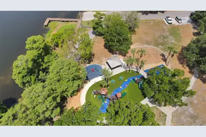 312 S Riverhills Drive, Tampa, FL 33617 - Photo 6