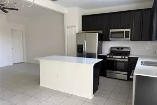6344 Camino Dr, Apollo Beach, FL 33572 - Photo 4