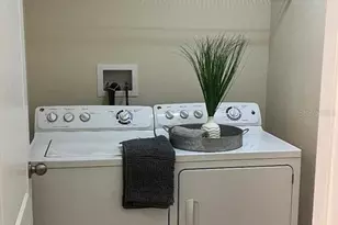 1142 Ballard Green Pl, Brandon, FL 33511 - Photo 10