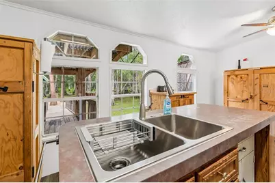 17808 Dogwood Drive, Lutz, FL 33558 - Photo 12