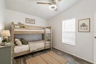 17808 Dogwood Dr, Lutz, FL 33558 - Photo 20