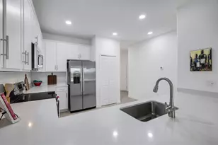 2175 Dragonfruit Wy, Naples, FL 34120 - Photo 10