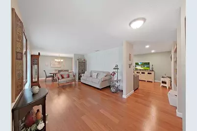 3707 Bloomingdale Avenue, Valrico, FL 33596 - Photo 16