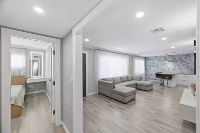 15549 Newport Road, Clearwater, FL 33764 - Photo 28