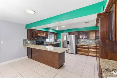 1606 Lark Lane, Brandon, FL 33510 - Photo 20