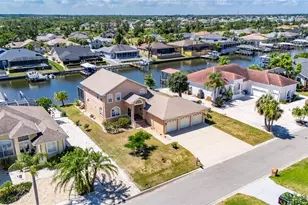 830 Golf Island Dr, Apollo Beach, FL 33572 - Photo 2