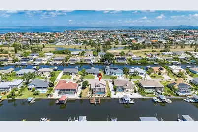 830 Golf Island Drive, Apollo Beach, FL 33572 - Photo 1