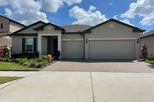 18909 Willowmore Cedar Dr, Lutz, FL 33558 - Photo 1