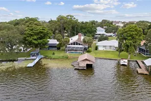285 Lakeview Dr, Tarpon Springs, FL 34689 - Photo 48