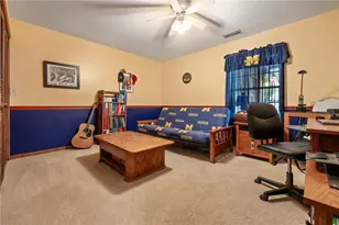 285 Lakeview Dr, Tarpon Springs, FL 34689 - Photo 20