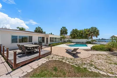 1854 Venetian Point Drive, Clearwater, FL 33755 - Photo 20