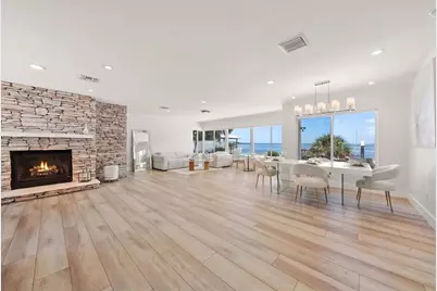 1854 Venetian Point Drive, Clearwater, FL 33755 - Photo 4