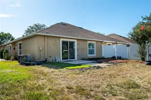 9139 Southern Charm Cir, Brooksville, FL 34613 - Photo 20