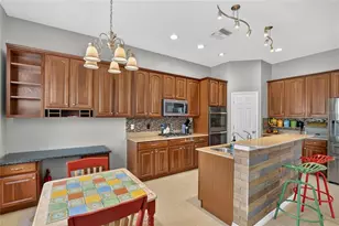 10103 Deercliff Dr, Tampa, FL 33647 - Photo 38