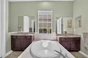 10103 Deercliff Dr, Tampa, FL 33647 - Photo 34