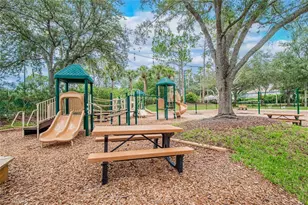 10103 Deercliff Dr, Tampa, FL 33647 - Photo 88