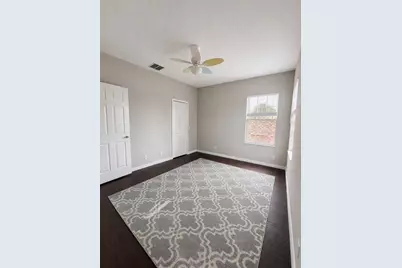 10103 Deercliff Drive, Tampa, FL 33647 - Photo 8