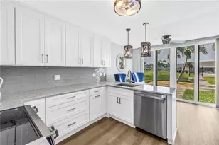 4715 Bay St NE, Saint Petersburg, FL 33703 - Photo 16