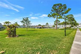 4715 Bay St NE, Saint Petersburg, FL 33703 - Photo 40