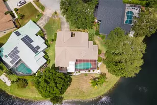 8390 Meadow Brook Dr E, Seminole, FL 33777 - Photo 2