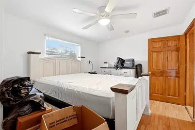 7301 8th Street N, Saint Petersburg, FL 33702 - Photo 6