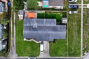 7301 8th St N, Saint Petersburg, FL 33702 - Photo 42