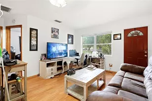 7301 8th St N, Saint Petersburg, FL 33702 - Photo 18