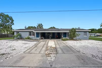 7301 8th Street N, Saint Petersburg, FL 33702 - Photo 1