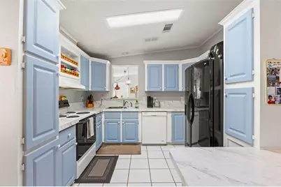 556 Mount Oak Avenue NE #738, Saint Petersburg, FL 33702 - Photo 8