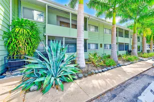 1329 Drew St, Clearwater, FL 33755 - Photo 10