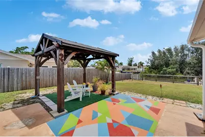 8702 Driftwood Drive, Tampa, FL 33615 - Photo 18