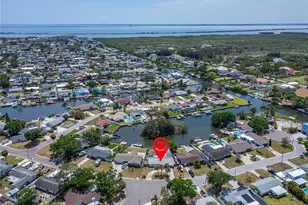 8702 Driftwood Dr, Tampa, FL 33615 - Photo 2