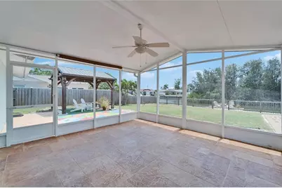 8702 Driftwood Drive, Tampa, FL 33615 - Photo 18