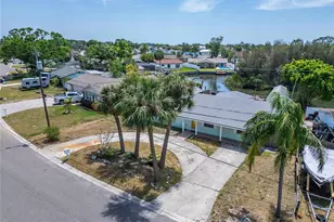 8702 Driftwood Dr, Tampa, FL 33615 - Photo 24