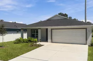 906 7th St, Wimauma, FL 33598 - Photo 2